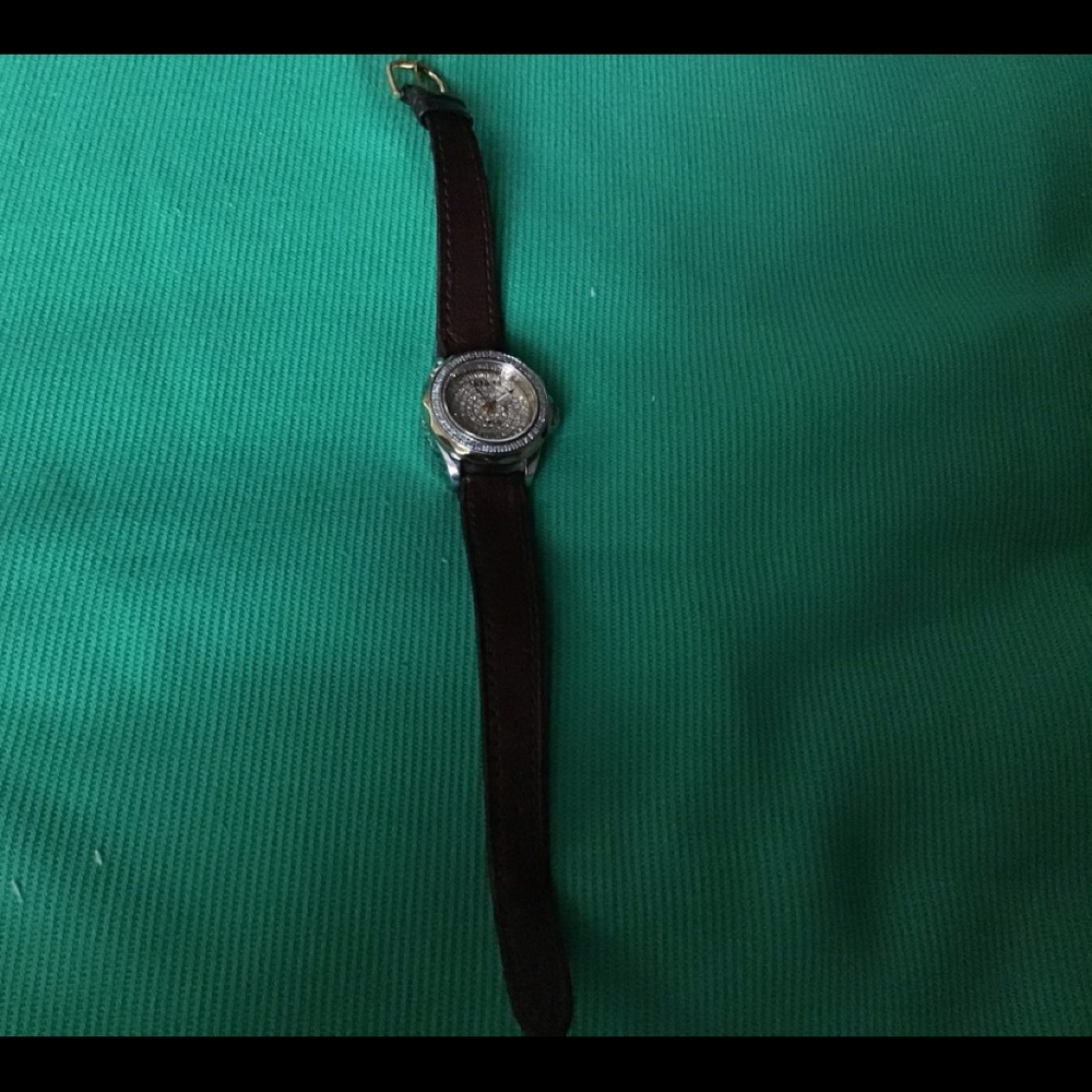 Watch - Picture 2 of 8